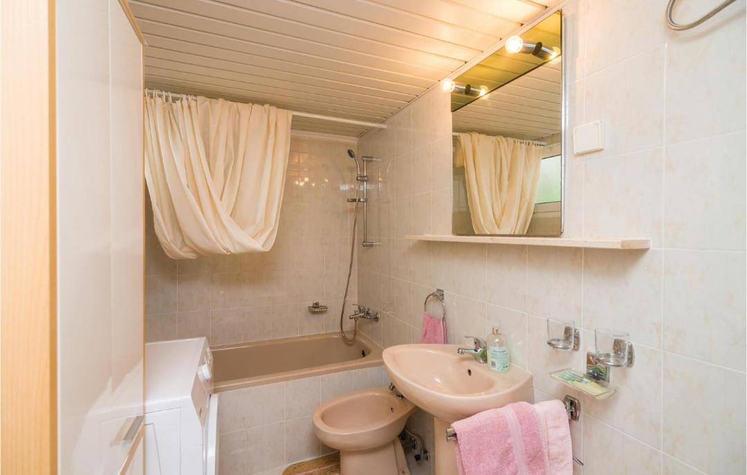 Photo of Bathroom in Trsteno