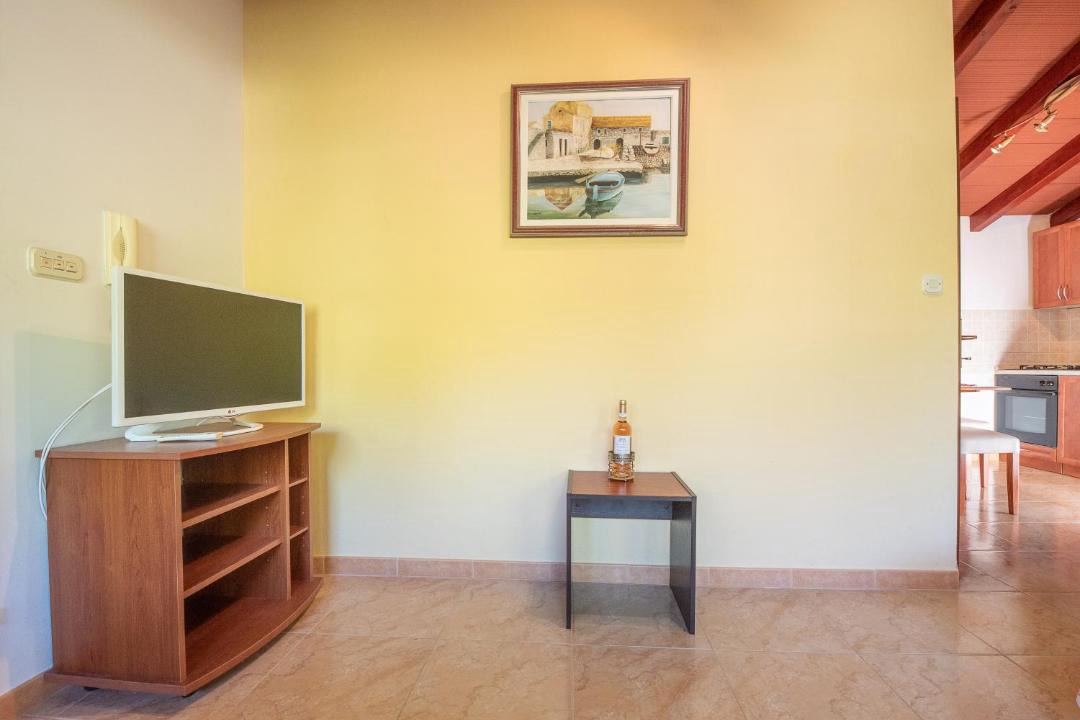 Photo of Others in Stinjan