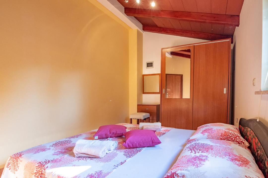Photo of Bedroom in Stinjan