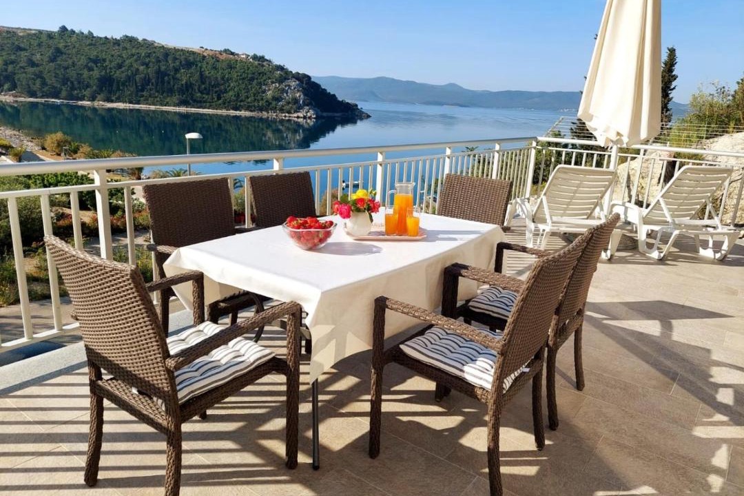 Photo of Patio Balcony in Duba