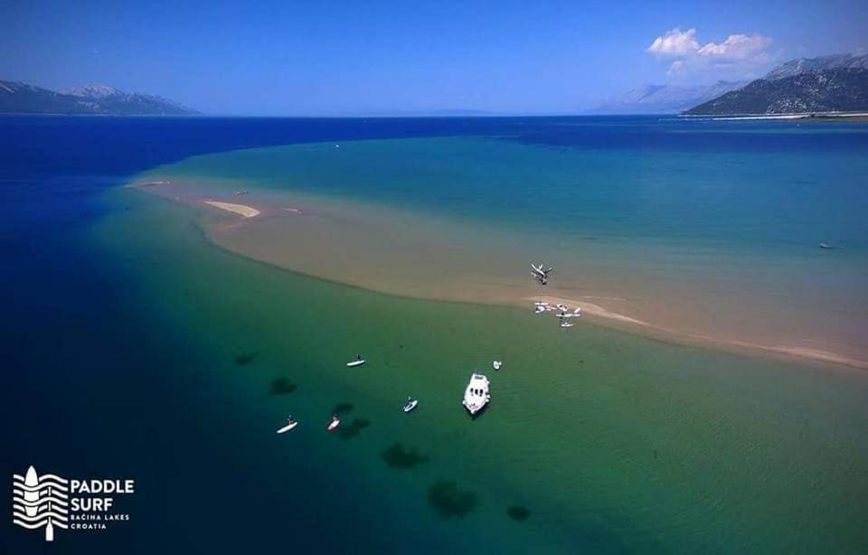 Photo of Others in Ploce