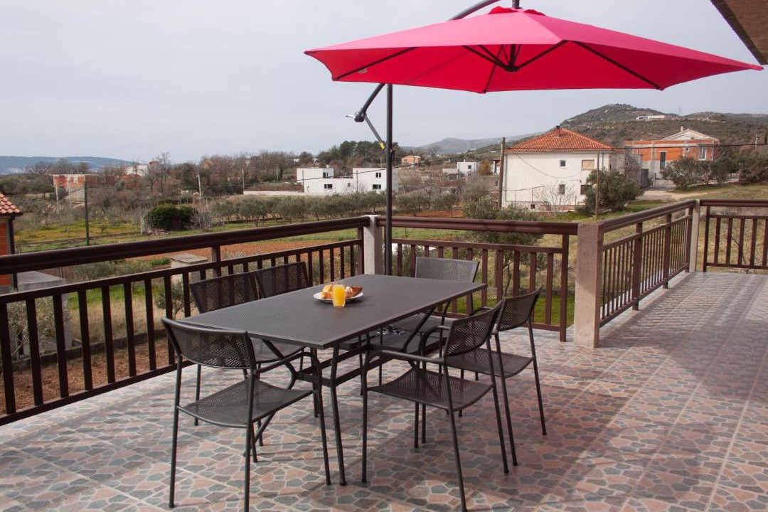Photo of Patio Balcony in Rudine