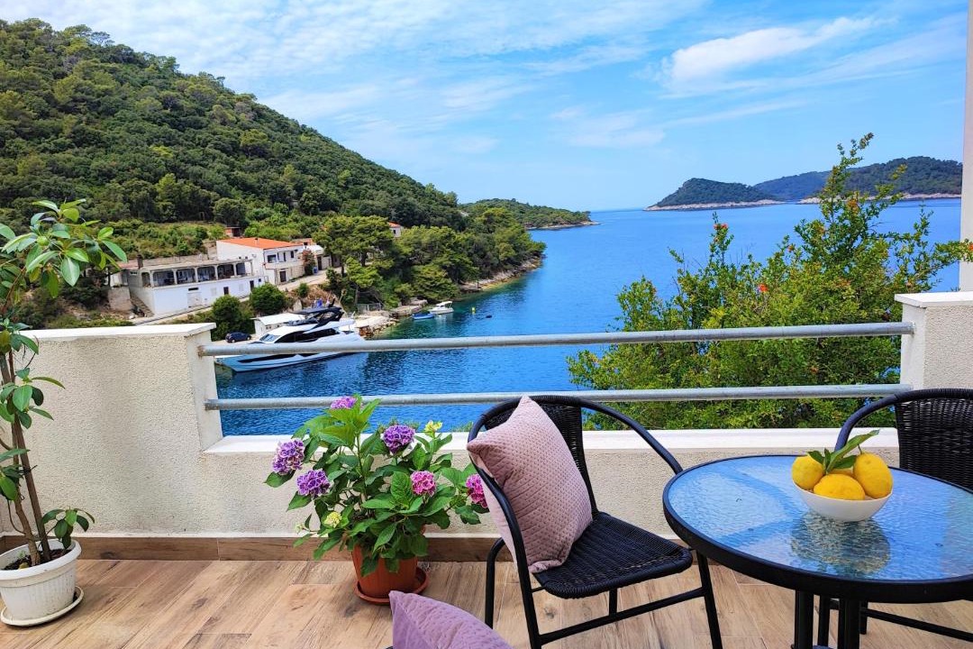 Photo of Patio Balcony in Ubli