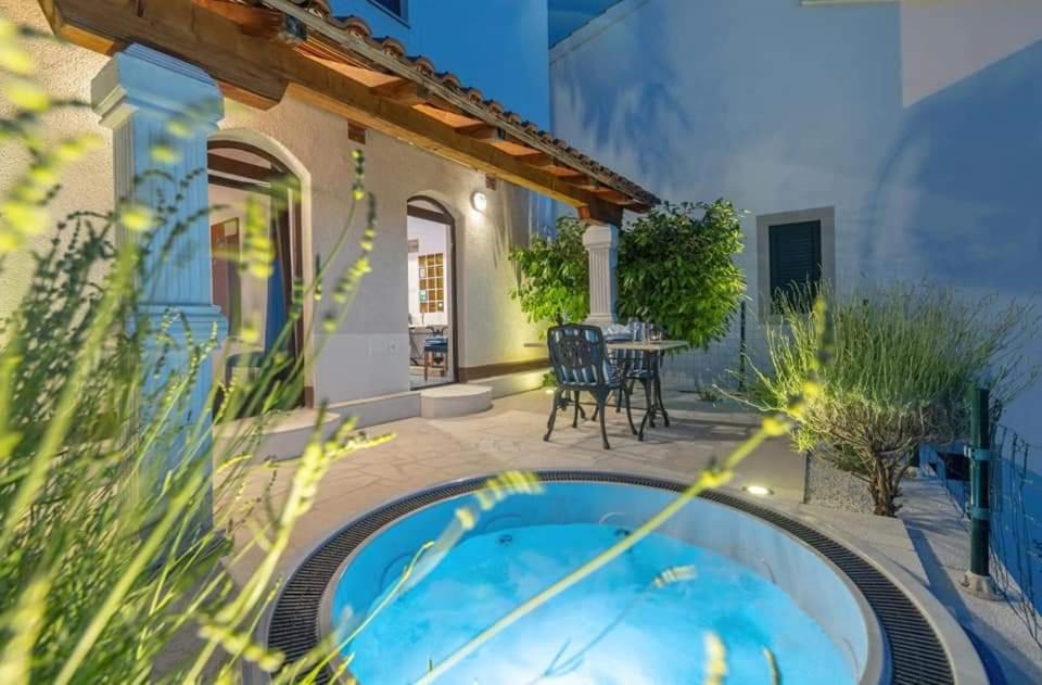 Photo of Patio Balcony in Senj