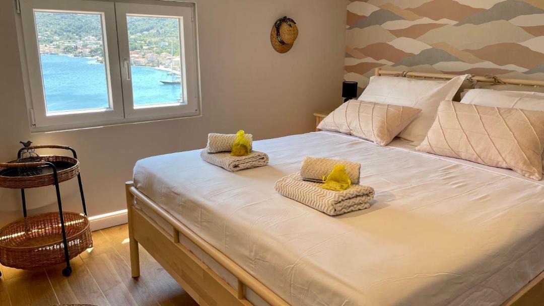Photo of Bedroom in Cove Rogacic