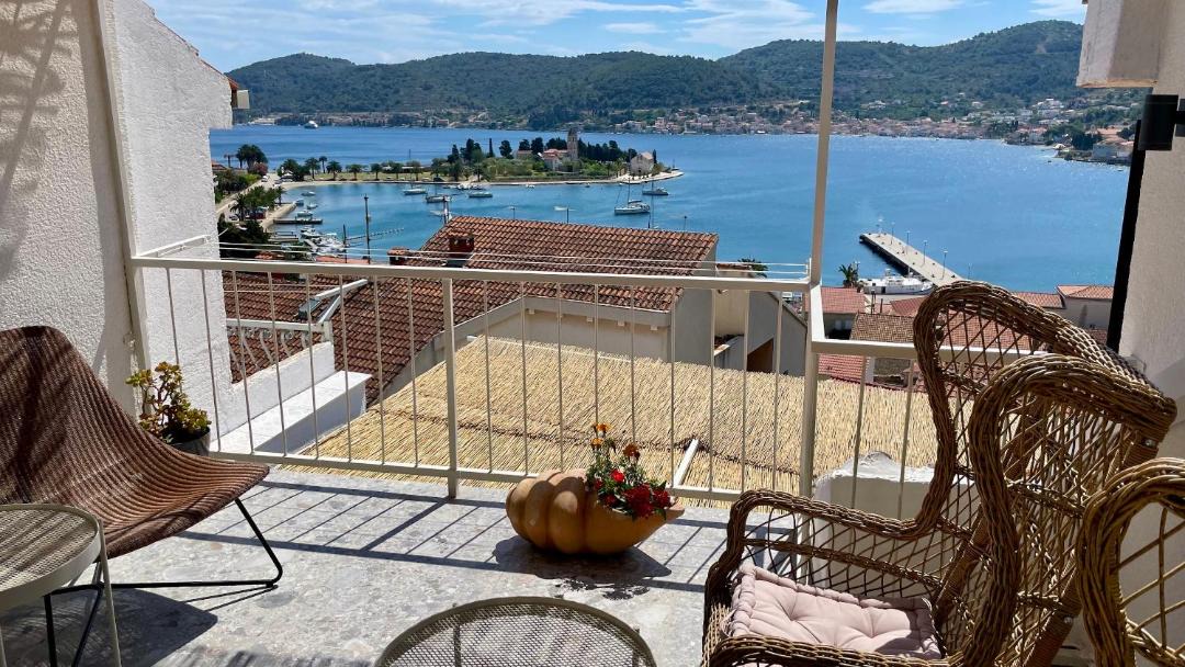 Photo of Patio Balcony in Cove Rogacic