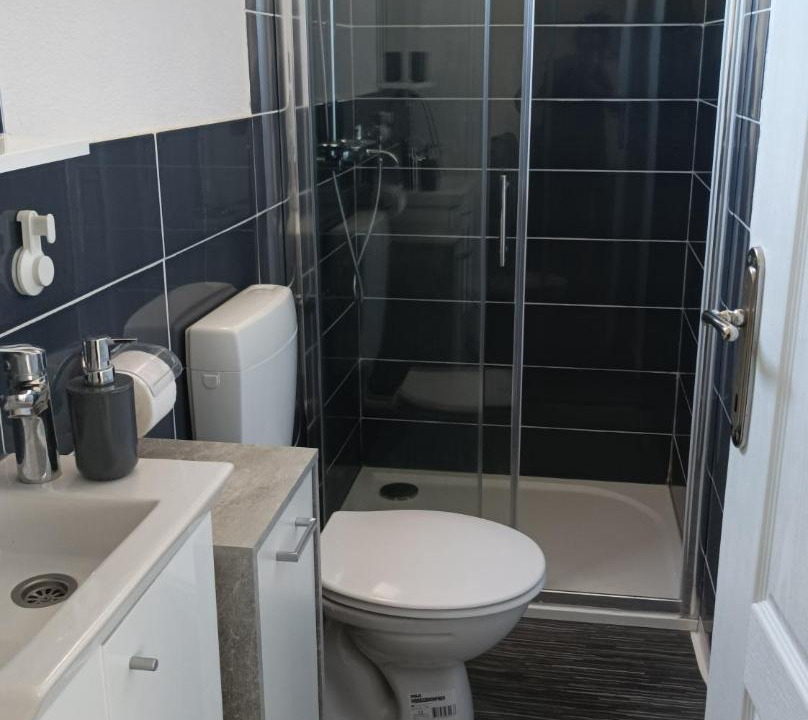 Photo of Bathroom in Pakostane