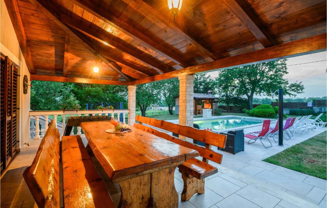 Photo of Patio Balcony in Orihi
