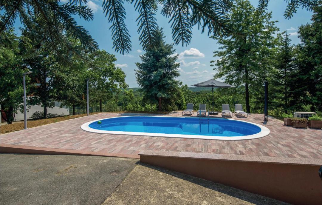 Photo of Outdoor in Levanjska Varos