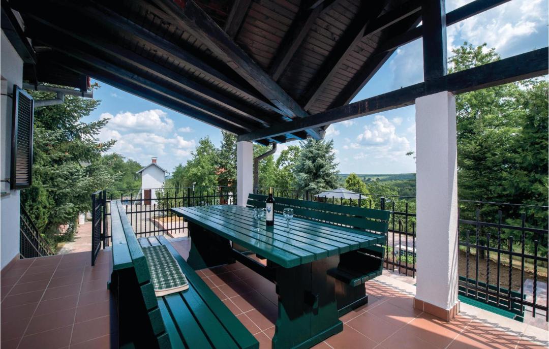 Photo of Patio Balcony in Levanjska Varos