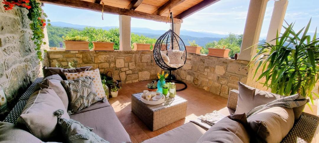 Photo of Patio Balcony in Grabri