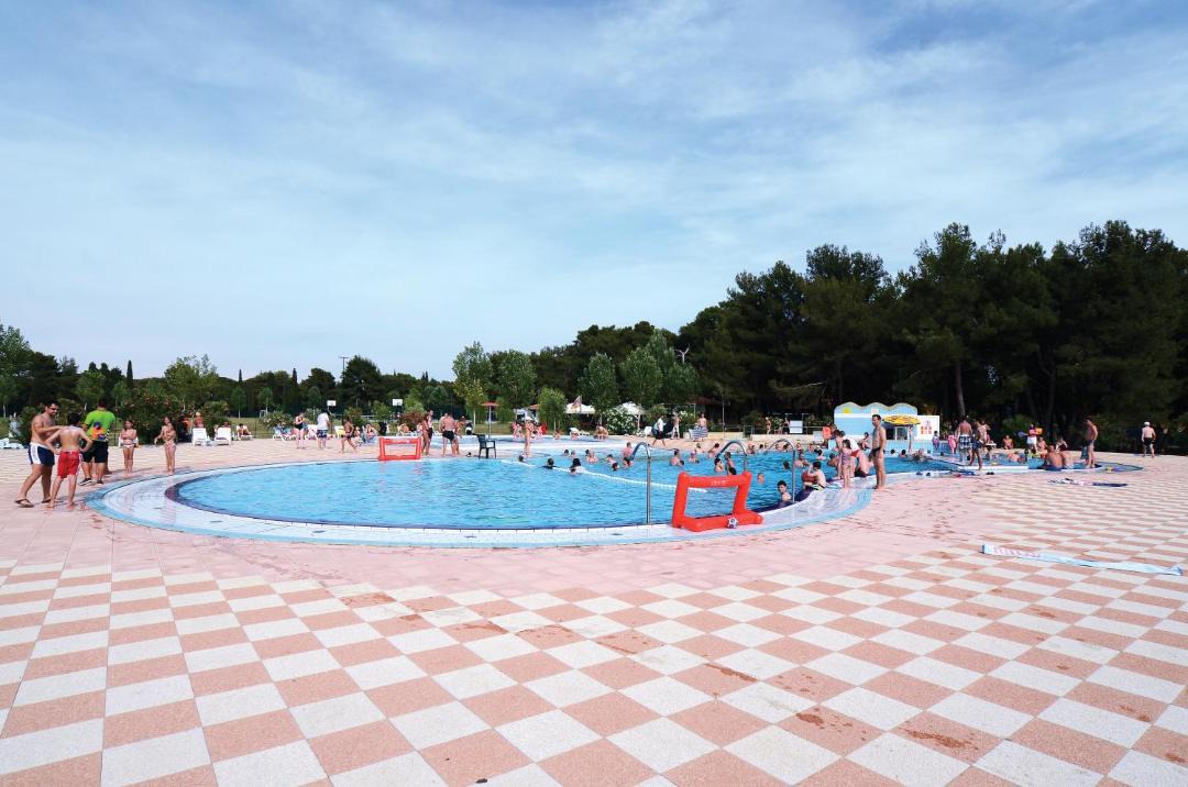 Photo of Others in Valbandon