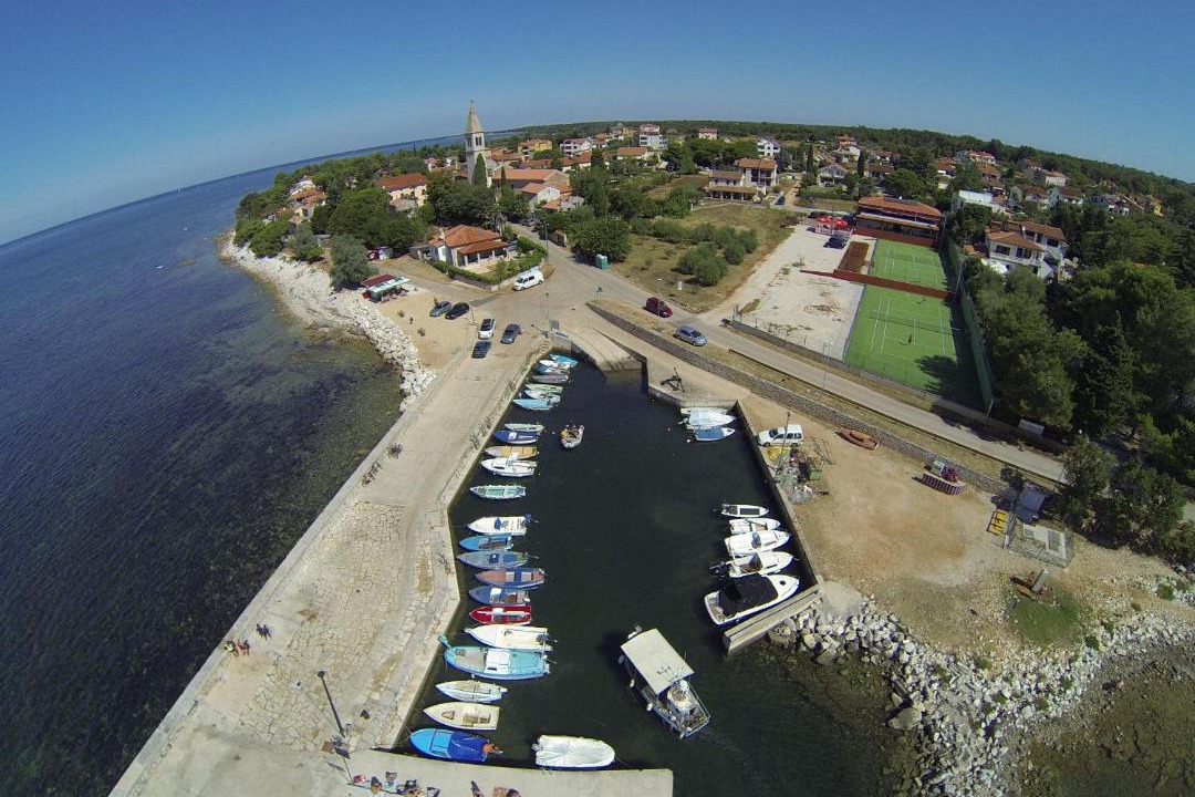 Photo of Others in Lovrecica