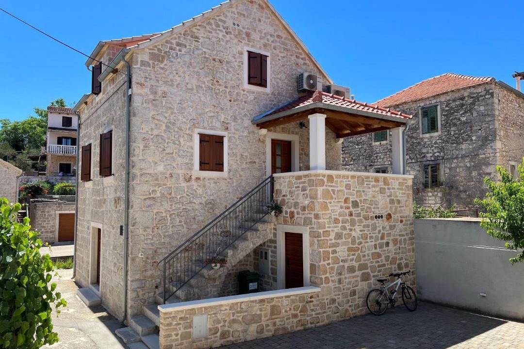Photo of Others in Vrboska