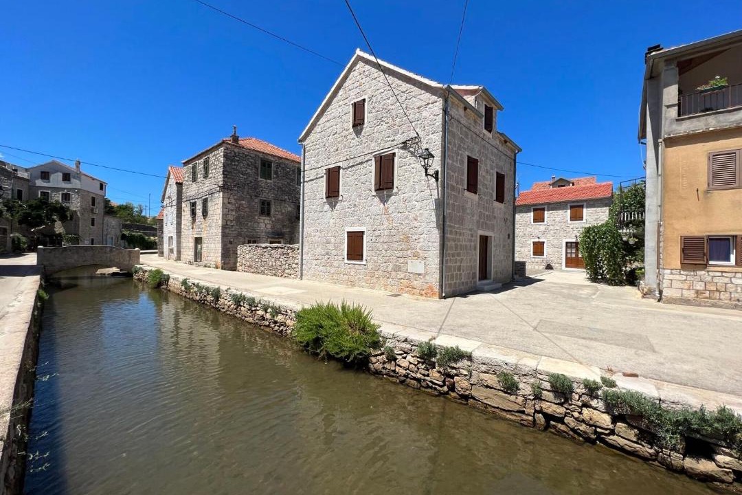 Photo of Others in Vrboska