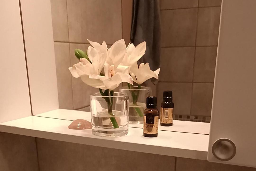 Photo of Bathroom in Cove Parja