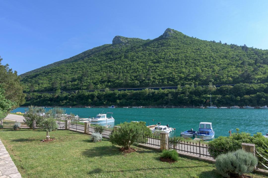 Photo of Others in Plomin