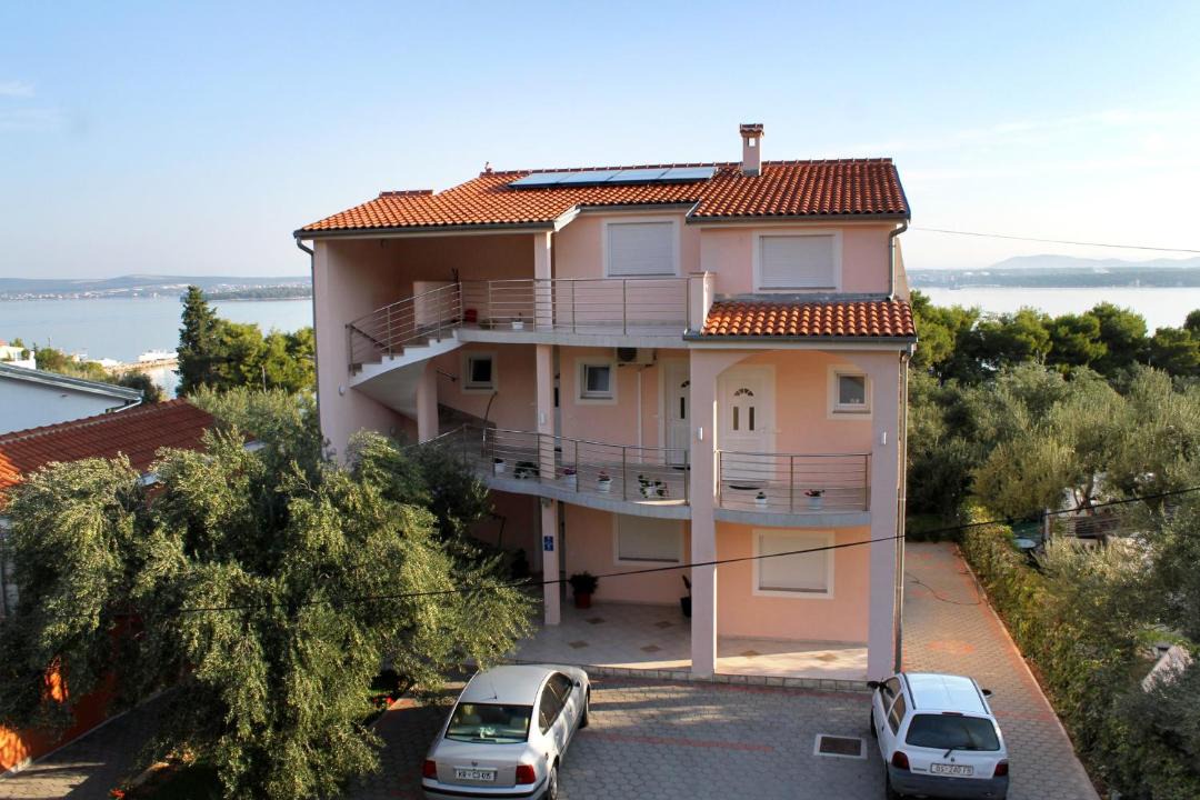 Photo of Buildings in Tkon