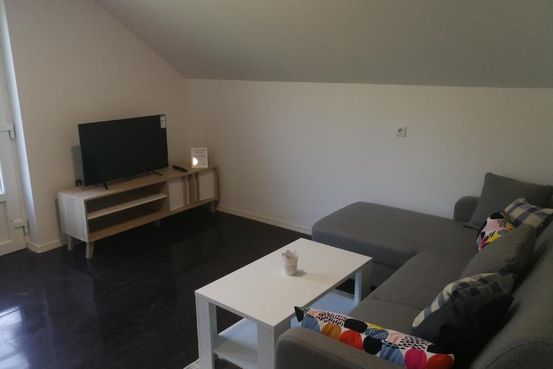 Photo of Livingroom in Catrnja