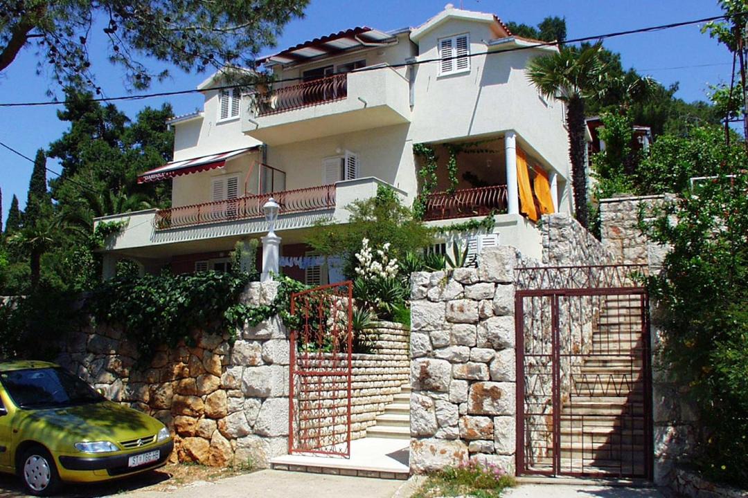 Photo of Others in Vrboska