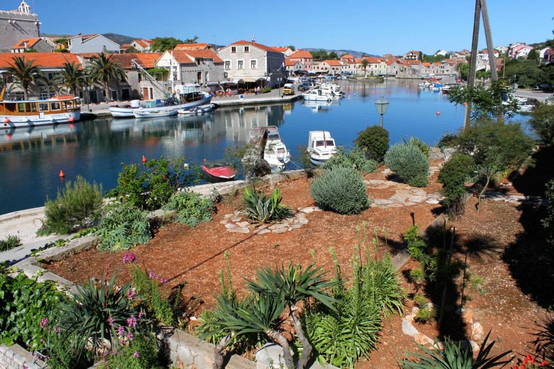 Photo of Others in Vrboska