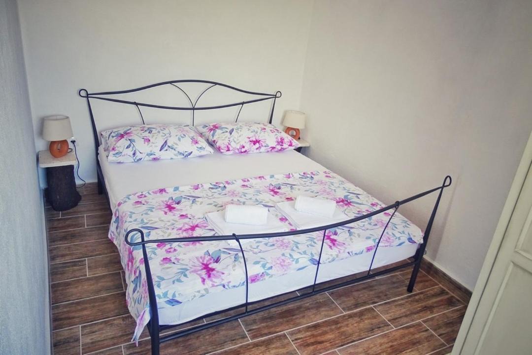 Photo of Bedroom in Povlja