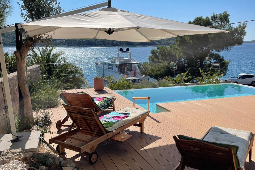 Photo of Patio Balcony in Cove Murtar