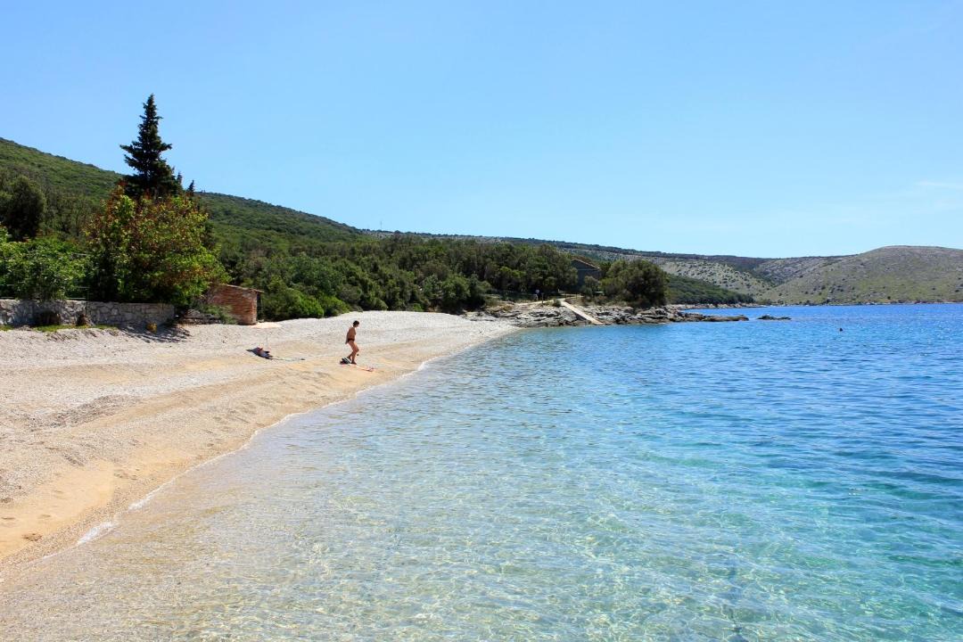 Photo of Outdoor in Ustrine