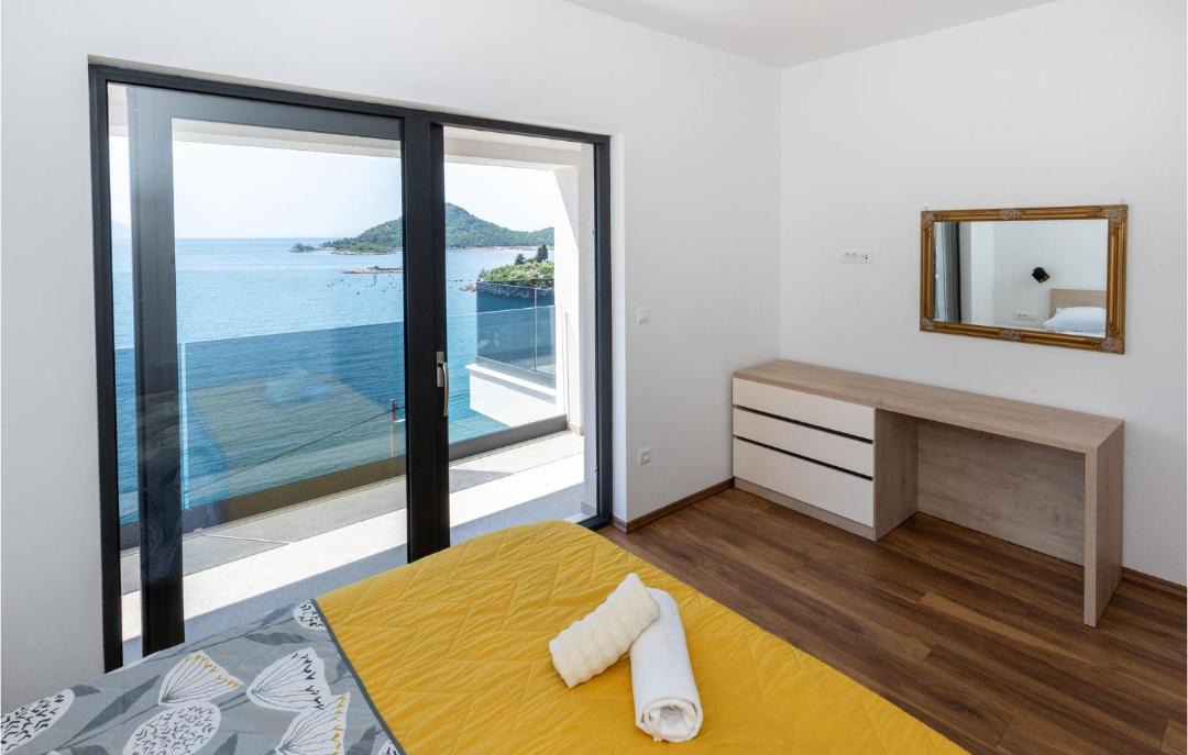 Photo of Bedroom in Blace