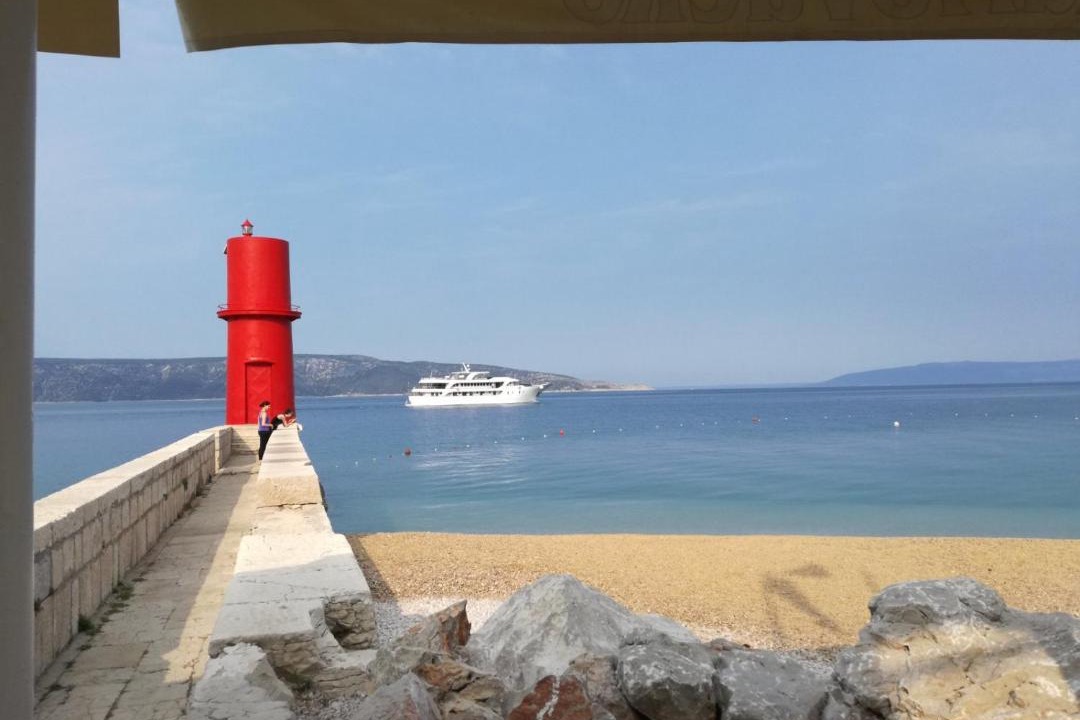 Photo of Others in Cres