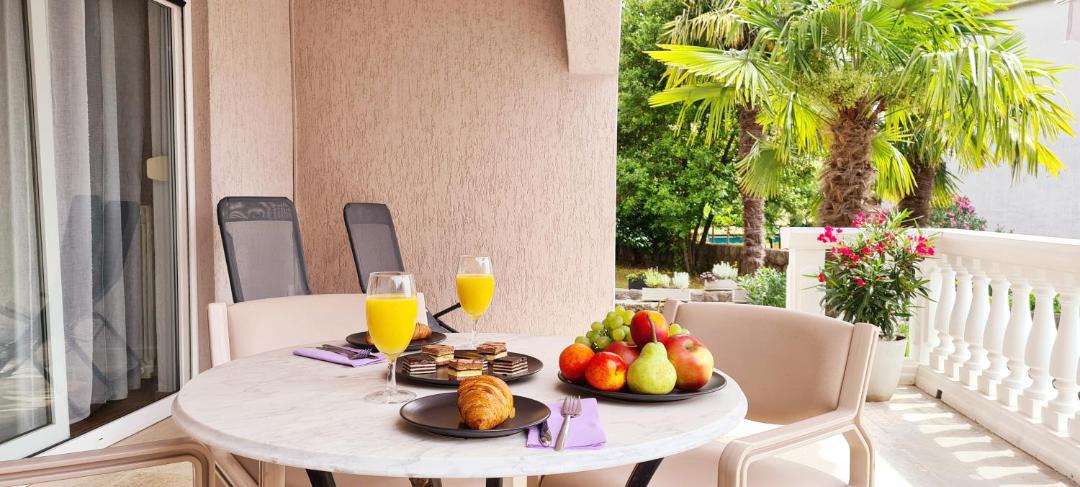 Photo of Patio Balcony in Mihotici