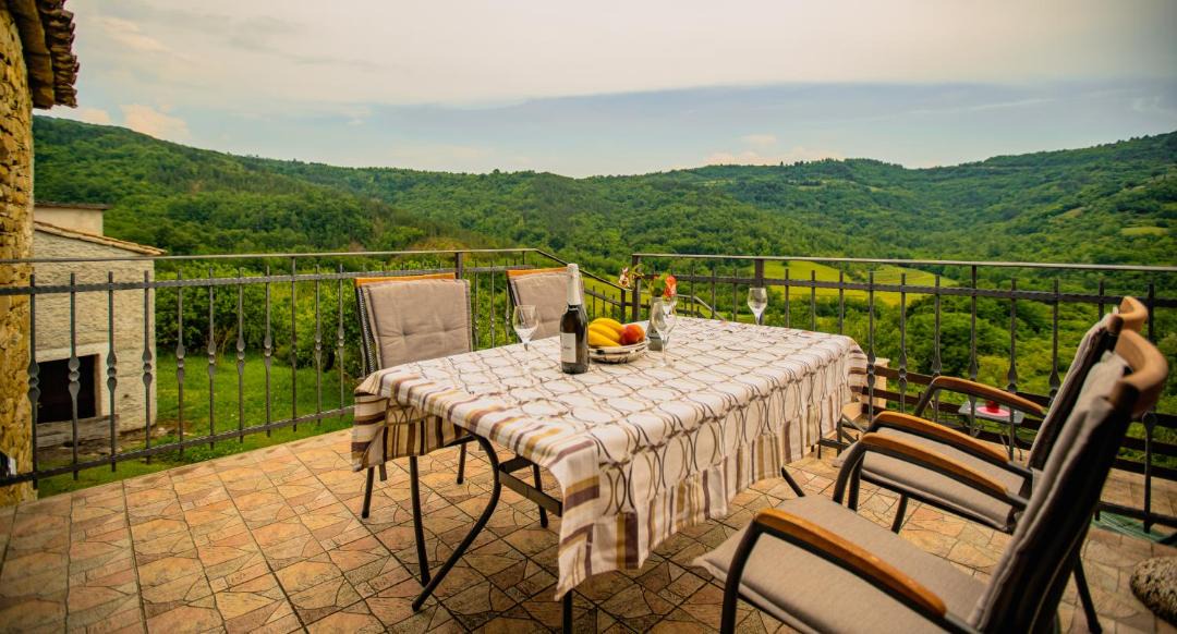 Photo of Patio Balcony in Kircija