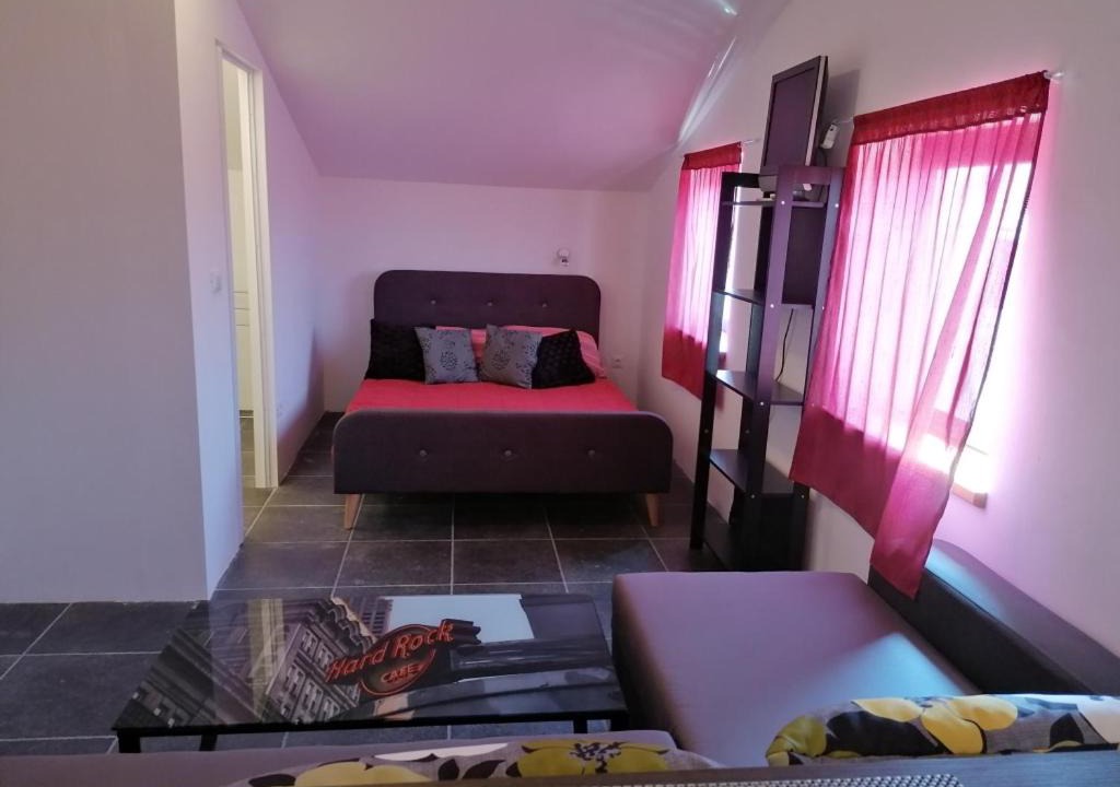 Photo of Bedroom in Funtana