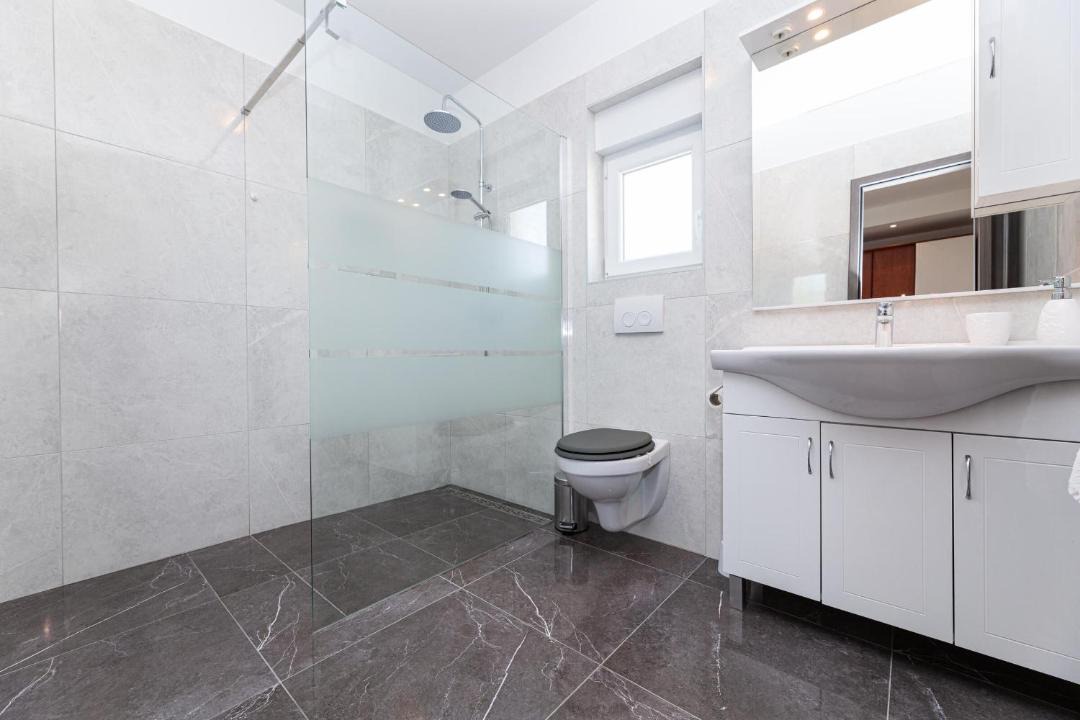 Photo of Bathroom in Garica