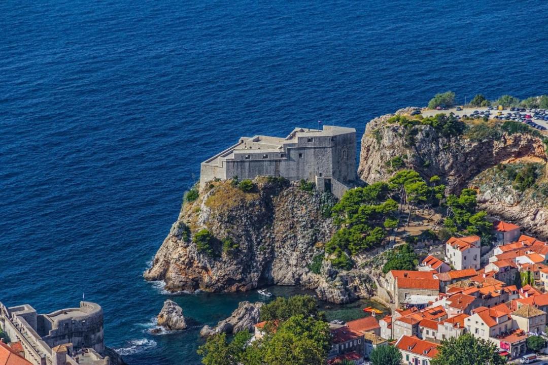 Photo of Others in Ploce