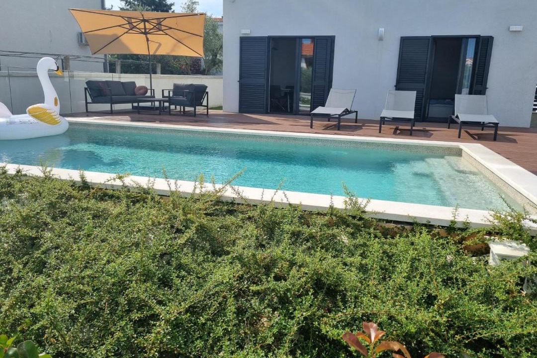 Photo of Others in Valbandon