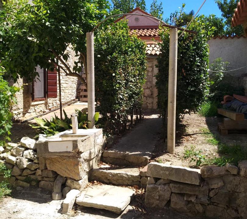 Photo of Others in Susak