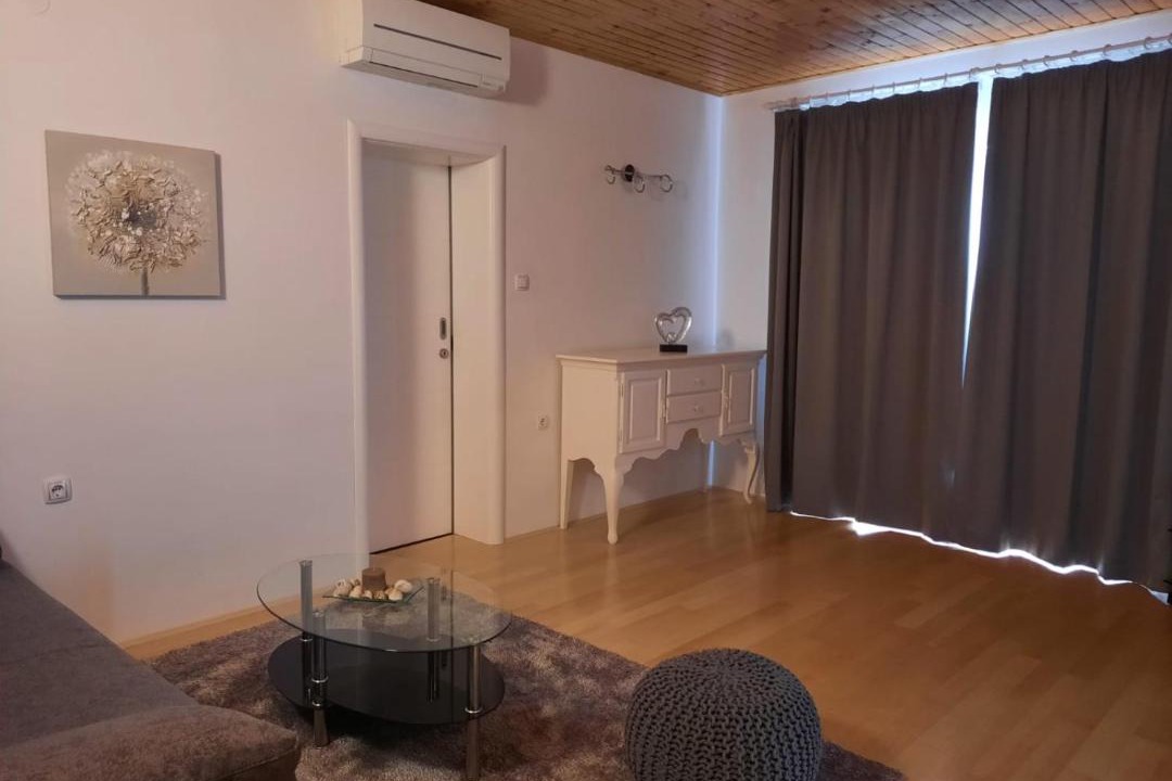 Photo of Livingroom in Diklo