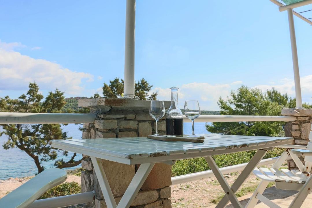 Photo of Others in Cove Makarac (Milna)