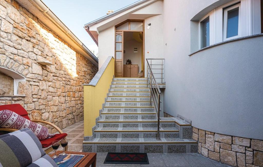 Photo of Patio Balcony in Oklaj