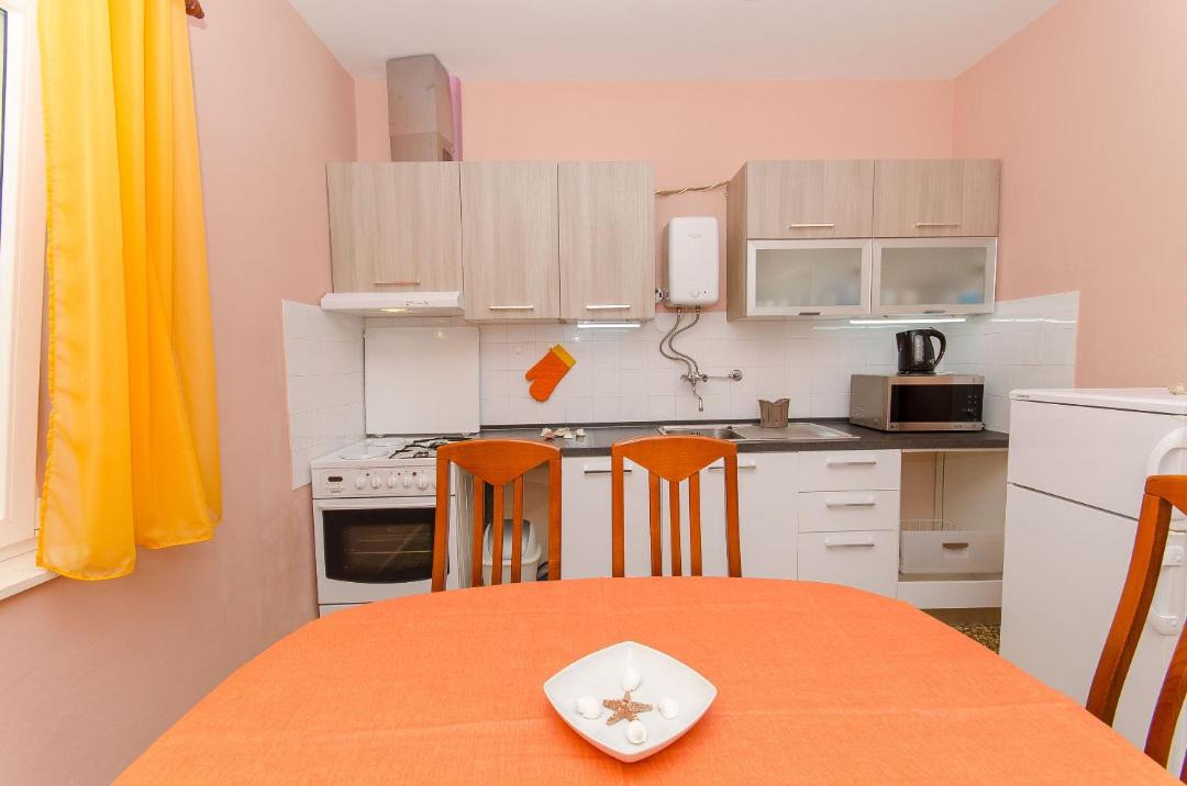 Photo of Kitchen in Cove Tri Zala (Zrnovo)