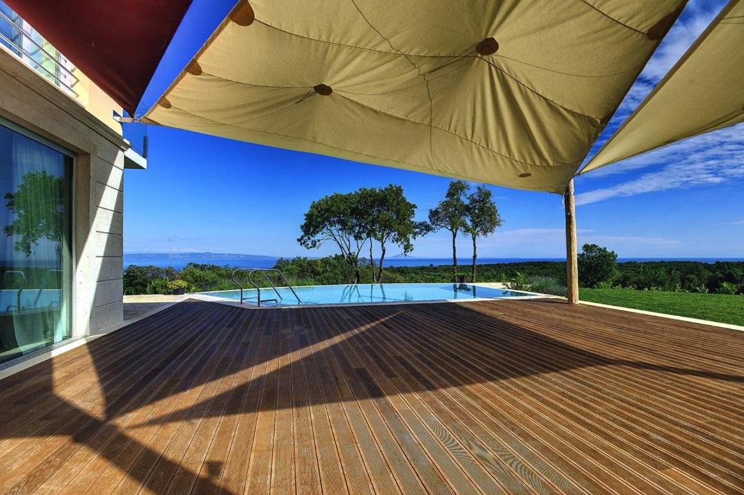 Photo of Patio Balcony in Peruski
