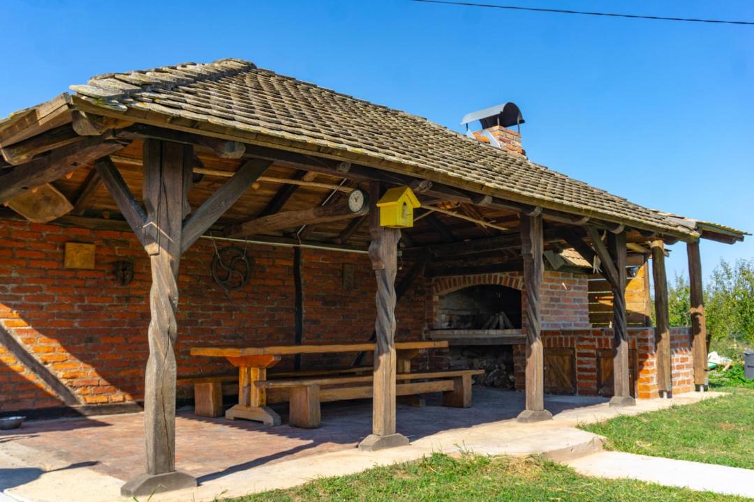 Photo of Buildings in Levanjska Varos