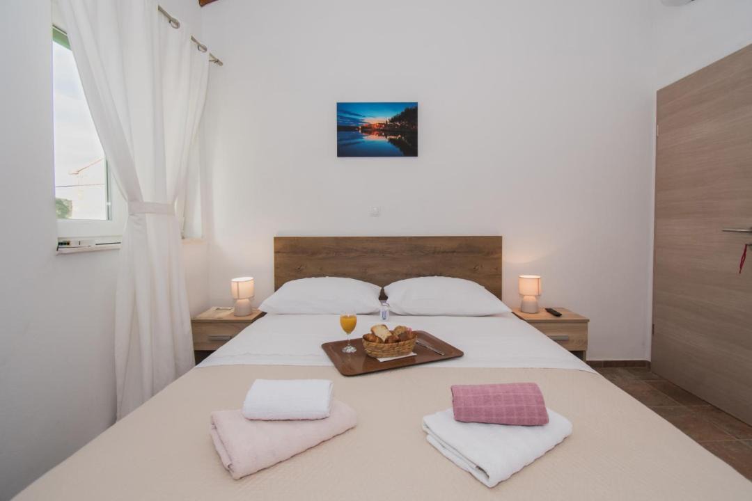 Photo of Others in Pirovac