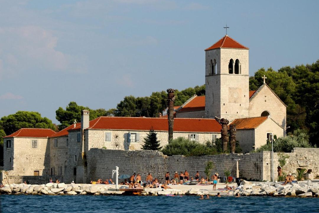 Photo of Buildings in Arbanija