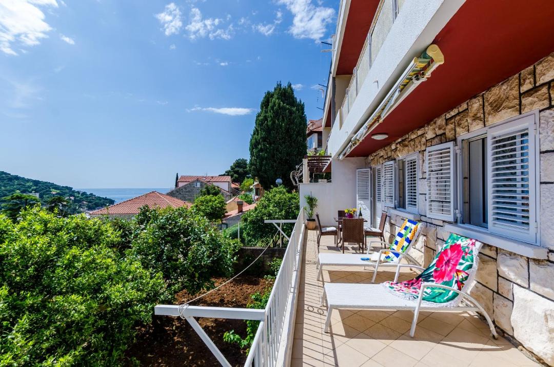 Photo of Patio Balcony in Babin Kuk