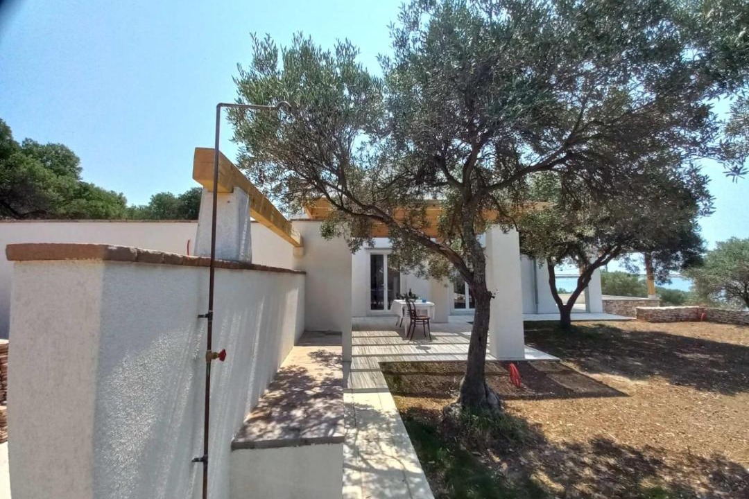 Photo of Buildings in Unije