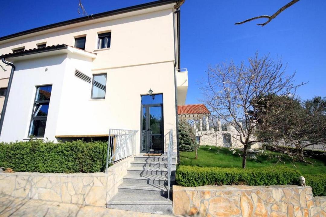 Photo of Buildings in Donje Polje