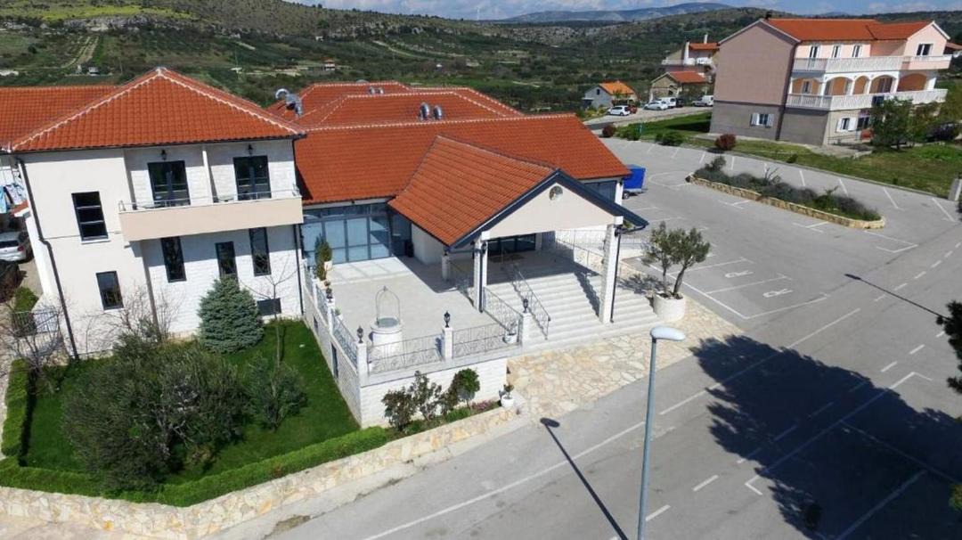 Photo of Buildings in Donje Polje