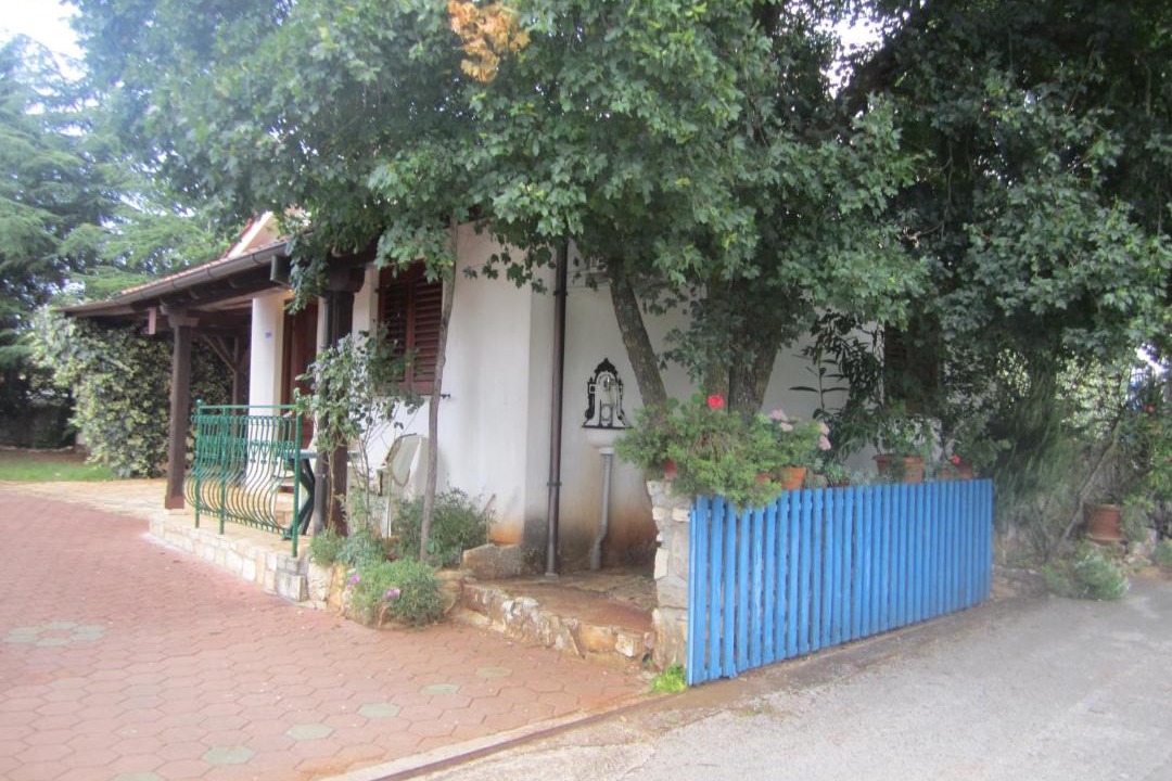 Photo of Others in Frata
